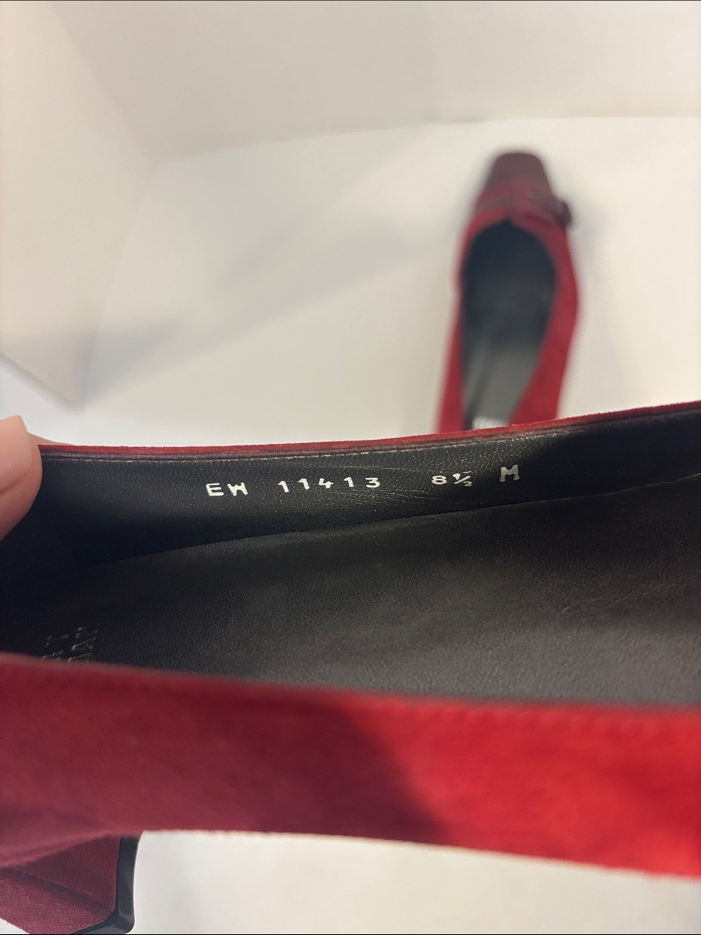 Stuart Weitzman Burgundy Suede & Patent Leather Front and Buckle Heel Pumps. 8.5 - Picture 7 of 10